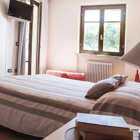 Villa Mistral Guest house Marina Di Carrara